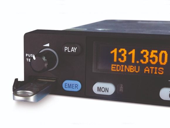 Trig TY96 VHF-radio 8.33kHz/25kHz 10W (stack)